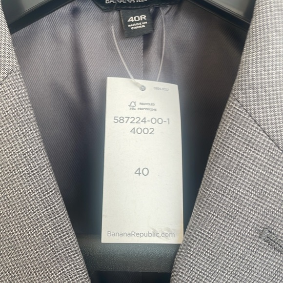 Banana Republic NWT Tollegno Suit Jacket & Pants - Picture 3 of 15